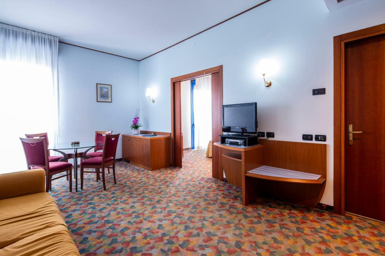 Hotel Persico'S San Giovanni in Persiceto Eksteriør billede